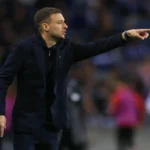 "La gran elección de Botafogo: Martín Anselmi, el entrenador que logró el imposible y se enfrenta al desafío de reemplazar al legendario Carlo Ancelotti en la banca azulgrana"