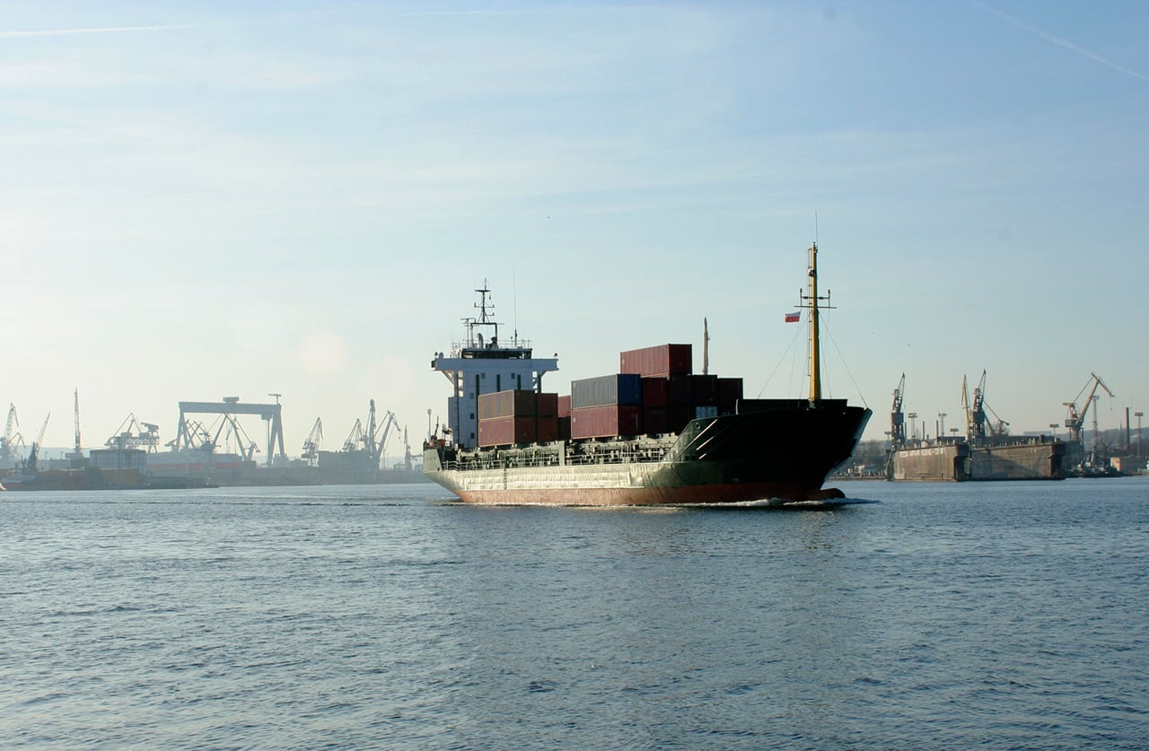 La Industria Marítima da un Paso Hacia la Sustentabilidad: La Organización Marítima Internacional Impulsa la Descarbonización de la Flota Comercial Global