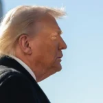 "Trump vs Congreso: La batalla política por controlar el poder militar en la sombra de la crisis institucional"