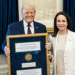 El Nobel en Entredicho: La Inesperada Batalla por la Medalla de María Corina Machado y el Desafío que Plantea a Trump