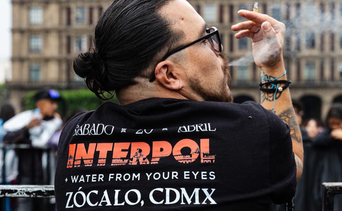 Concierto de Interpol en vivo desde el Zócalo del centro de la Ciudad de México.