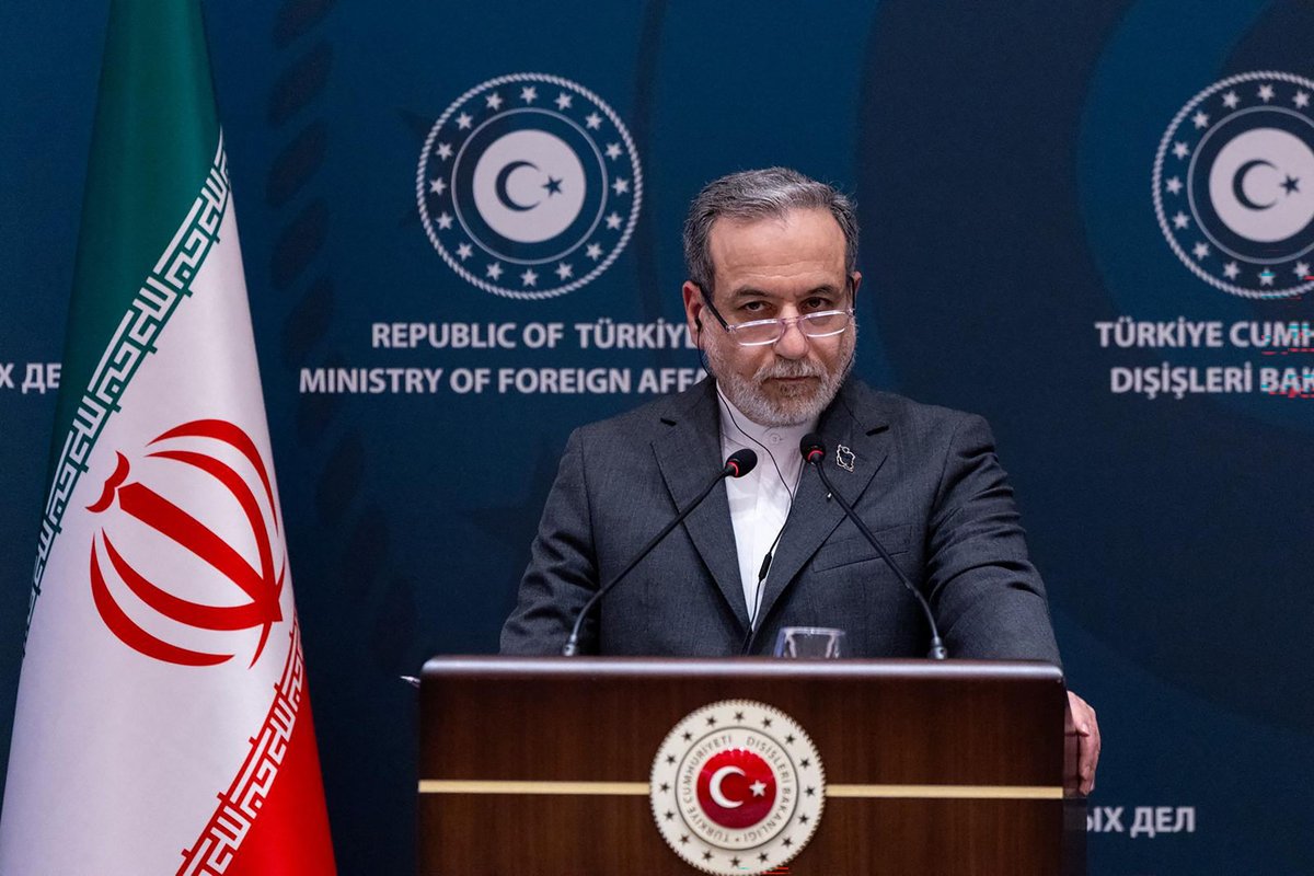 Irán desafía amenazas de EU y reafirma derecho para enriquecer de uranio